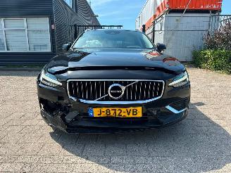 Volvo V-60 2.0 T6 Recharge AWD Inscription picture 2