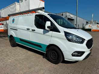 krockskadad bil bedrijf Ford Transit Custom 300 2.0 TDCI L2H1 Trend 2019/10