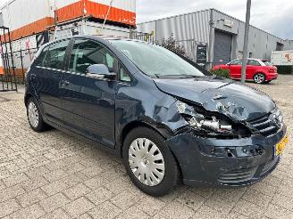 skadebil auto Volkswagen Golf plus 1.6 Automaat NAP Trendline Business 2006/10