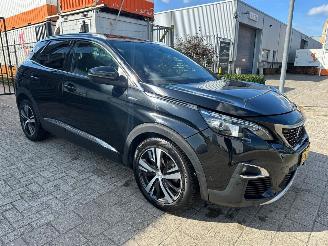 Vaurioauto  passenger cars Peugeot 3008 1.6 Automaat GT Line 2018/4