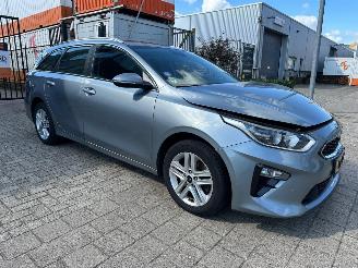 Vaurioauto  passenger cars Kia Ceed Sportswagon 1.0 T-GDi DynamicLine 2018/9