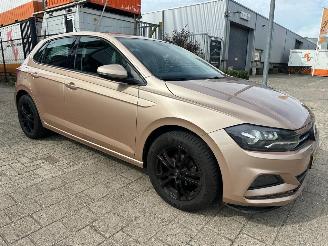 Vaurioauto  passenger cars Volkswagen Polo 1.0 TSI Comfortline 2018/8