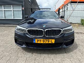 BMW 5-serie 540i xDrive High Executive picture 2