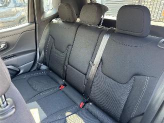 Jeep Renegade 1.3T DDCT Limited Automaat picture 15