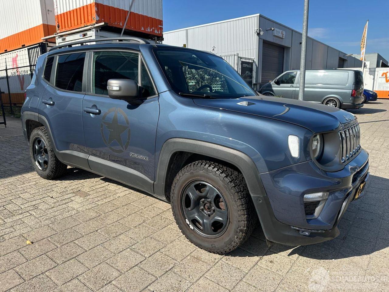 Jeep Renegade 1.3T DDCT Limited Automaat