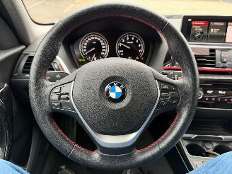 BMW 1-serie 118i High Executive Automaat picture 9