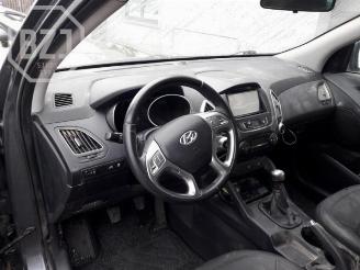 Hyundai Ix35 iX35 (LM), SUV, 2009 / 2015 2.0 16V picture 5