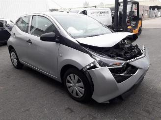 Toyota Aygo Aygo (B40), Hatchback, 2014 1.0 12V VVT-i picture 2