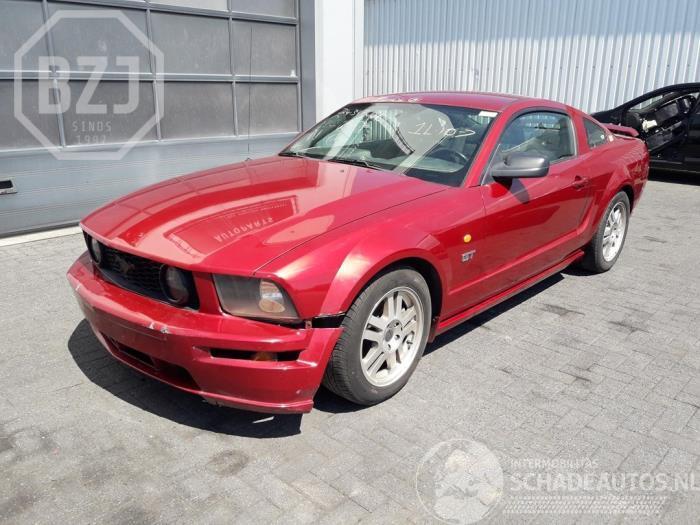 Ford USA Mustang Mustang V, Coupe, 2004 / 2015 4.6 GT V8 24V
