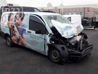 Mercedes Vito Vito (447.6), Van, 2014 2.2 114 CDI 16V picture 2