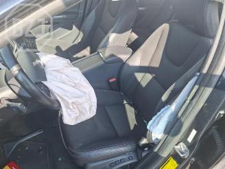 Volvo V-60 V60 I (FW/GW), Combi, 2010 / 2018 2.0 D3 16V picture 6