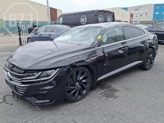 Uttjänta bilar auto Volkswagen Arteon Arteon (3HAB), Hatchback 5-drs, 2017 2.0 TSI 16V 2020/3
