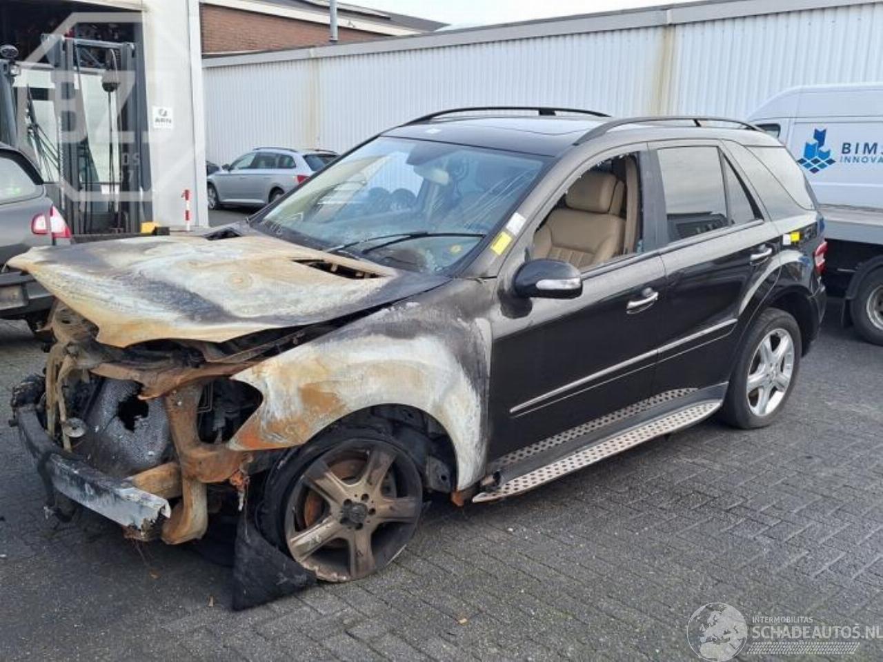 Mercedes ML ML II (164/4JG), SUV, 2005 / 2011 3.5 350 4-Matic V6 24V