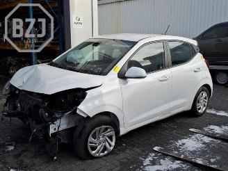 Vrakbiler auto Hyundai I-10 i10, Hatchback, 2019 1.0 12V 2024/5