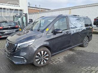 damaged passenger cars Mercedes EQV EQV, MPV, 2020 250 2023/1