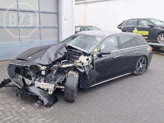 Uttjänta bilar auto Mercedes E-klasse E Estate (S214), Combi, 2023 E-300 e 2.0 Turbo 16V 2024/2