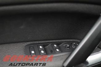 Peugeot 308 308 SW (L4/L9/LC/LJ/LR), Combi 5-drs, 2014 / 2021 1.2 12V e-THP PureTech 130 picture 7