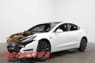 Uttjänta bilar auto Tesla Model 3 Model 3, Sedan, 2017 Performance AWD 2020/9