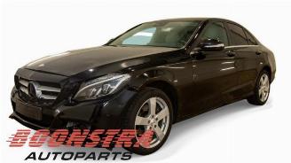 Vrakbiler auto Mercedes C-klasse C (W205), Sedan, 2013 / 2021 C-220 2.2 CDI BlueTEC, C-220 d 16V 2017/10