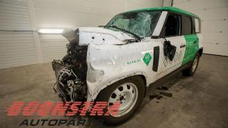 Land Rover Defender Defender II, Terreinwagen, 2019 110 3.0 D200 MHEV picture 1