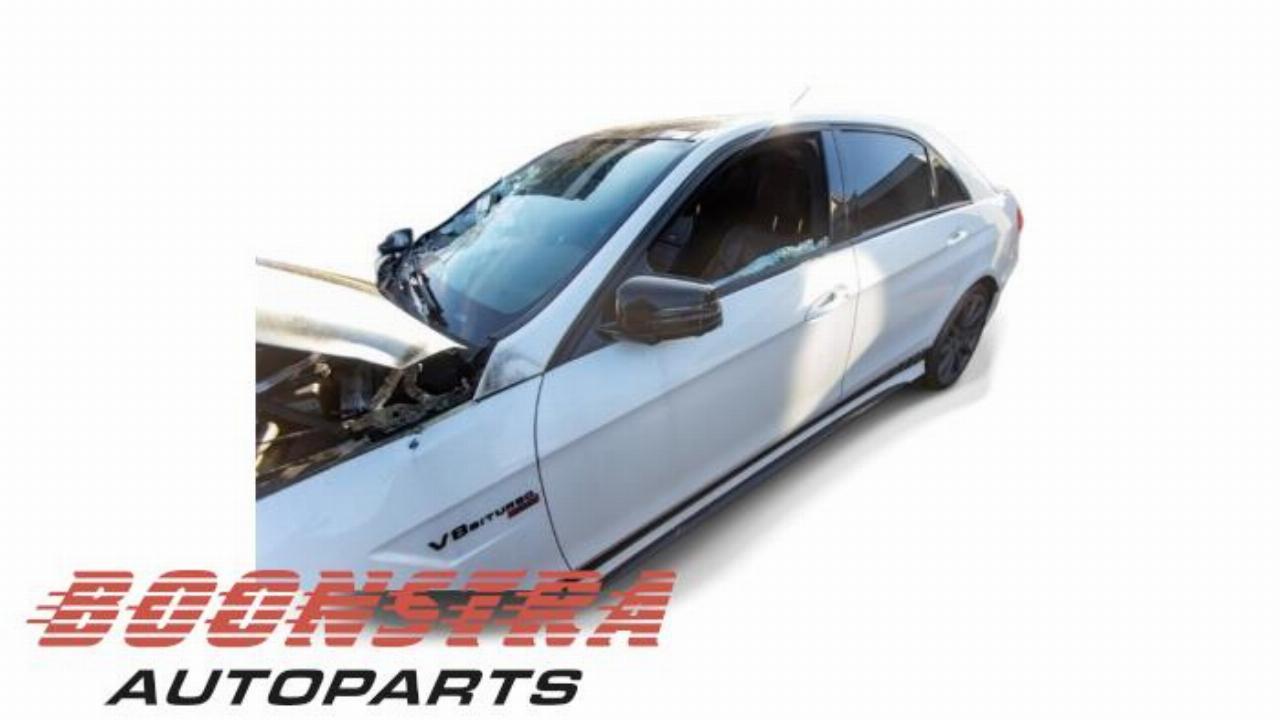 Mercedes E-klasse E-Klasse AMG (W212), Sedan, 2009 / 2016 5.5 E-63 S AMG V8 32V 4-Matic