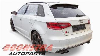 Audi S3 S3 Sportback (8VA/8VF), Hatchback 5-drs, 2012 / 2020 2.0 T FSI 16V picture 3