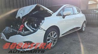 Vrakbiler auto Renault Clio Clio IV (5R), Hatchback 5-drs, 2012 / 2021 0.9 Energy TCE 90 12V 2016/11