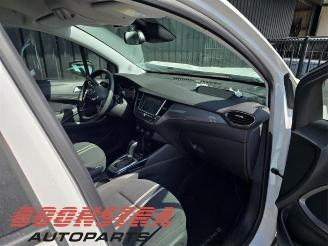 Opel Crossland Crossland (X), SUV, 2017 1.2 Turbo 12V picture 11