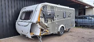 Sloop caravan Hymer  Hymer Feeling 425 Hefdak Thule Zakluifel 2017/4