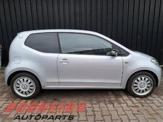 Volkswagen Up! Up! (121), Hatchback, 2011 1.0 12V 75 picture 3