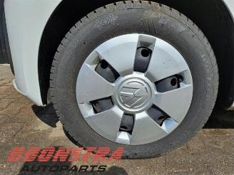 Volkswagen Up! Up! (121), Hatchback, 2011 1.0 12V 60 picture 17