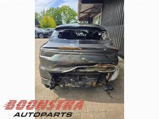 Porsche Cayenne Cayenne III (9YA), SUV, 2017 4.0 V8 Turbo S 32V E-Hybrid picture 7