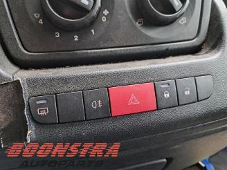 Peugeot Boxer Boxer (U9), Van, 2006 2.2 HDi 110 Euro 5 picture 17