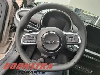 Fiat 600 600 (365), Hatchback 5-drs, 2023 1.2 Hybrid 100 picture 11