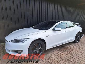 Vrakbiler auto Tesla Model S Model S, Liftback, 2012 / 2026 90D 2017/2