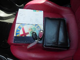 Alfa Romeo MiTo 0.9 TwinAir Esclusivo picture 26