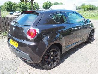 Alfa Romeo MiTo 0.9 TwinAir Esclusivo picture 4