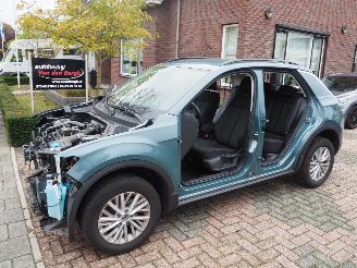 Avarii autoturisme Volkswagen T-Roc 1.0 TSI Life 2023/9