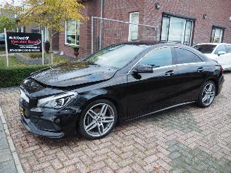Unfallwagen Mercedes Cla-klasse 180 AMG Busniss Solution 2017/11
