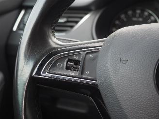 Skoda Octavia 1.6TDI GreenLine BusinessLine picture 12