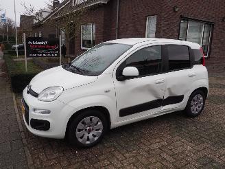 skadebil auto Fiat Panda  2015/12