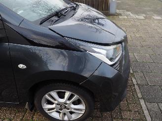 Toyota Aygo 1.0 VVT-i X-Joy picture 10