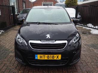 Peugeot 108 1.0 E-Vti Active picture 2