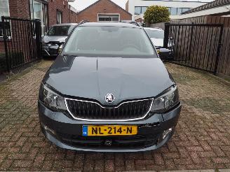 Skoda Fabia 1.2 Tsi Drive picture 2