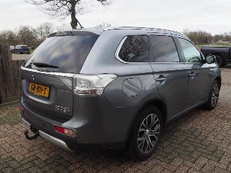 Mitsubishi Outlander 2.0 PHEV Limited Edition X-Line picture 4