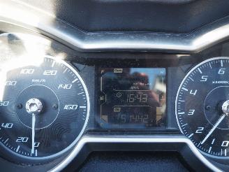 Yamaha Xmax 300 ABS picture 11