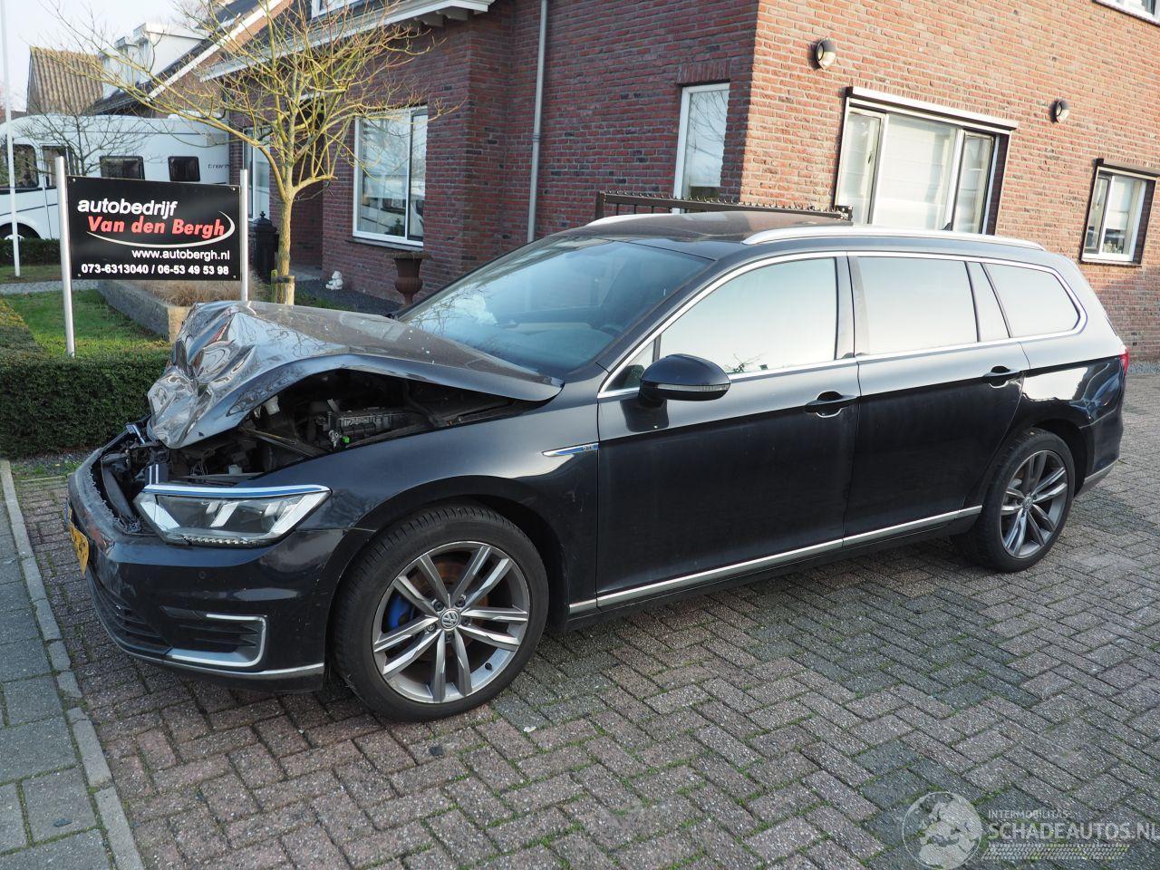Volkswagen Passat 1.4 TSI GTE Highline