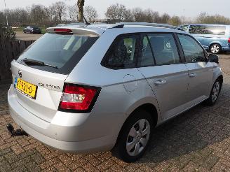 Skoda Fabia 1.2 tsi ambition picture 4