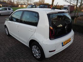 Volkswagen e-Up!  picture 6