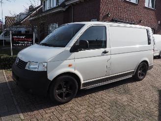 krockskadad bil camper Volkswagen  Transporter 1.9 TDi Camper 2005/10